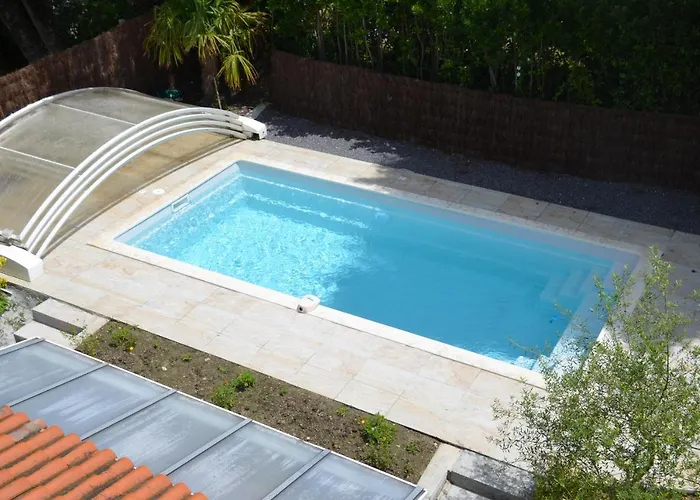 Maison Basque Avec Piscine 度假居 Lahonce