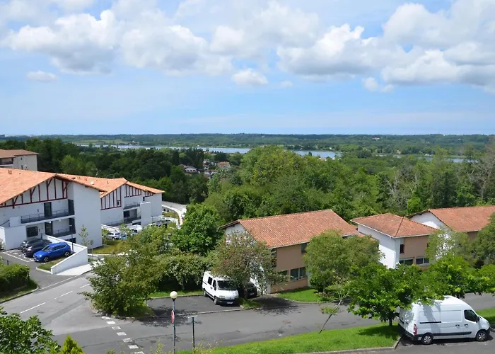 Maison Basque Avec Piscine * Lahonce